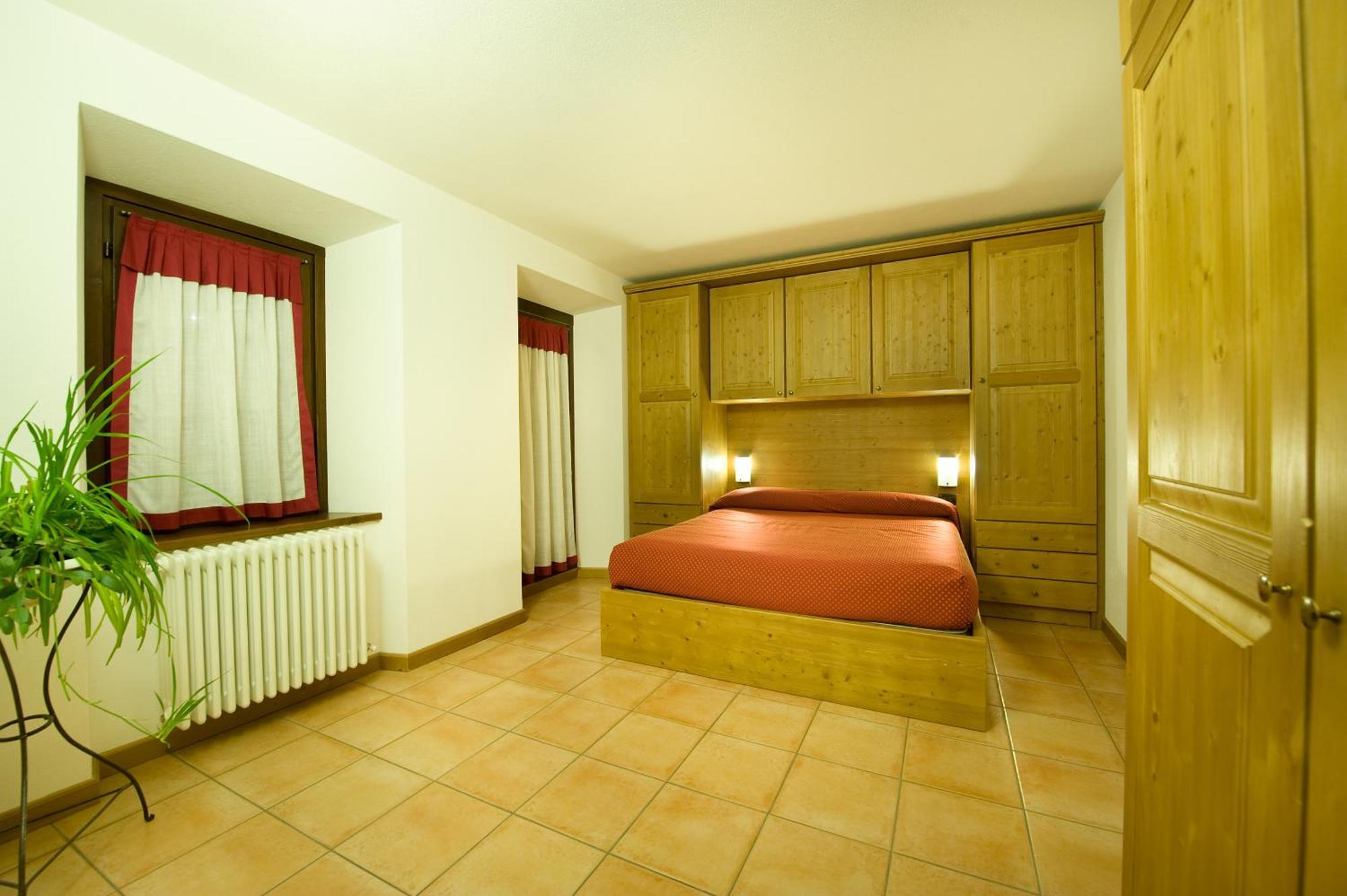 מאדסימו Residence Deborah מראה חיצוני תמונה