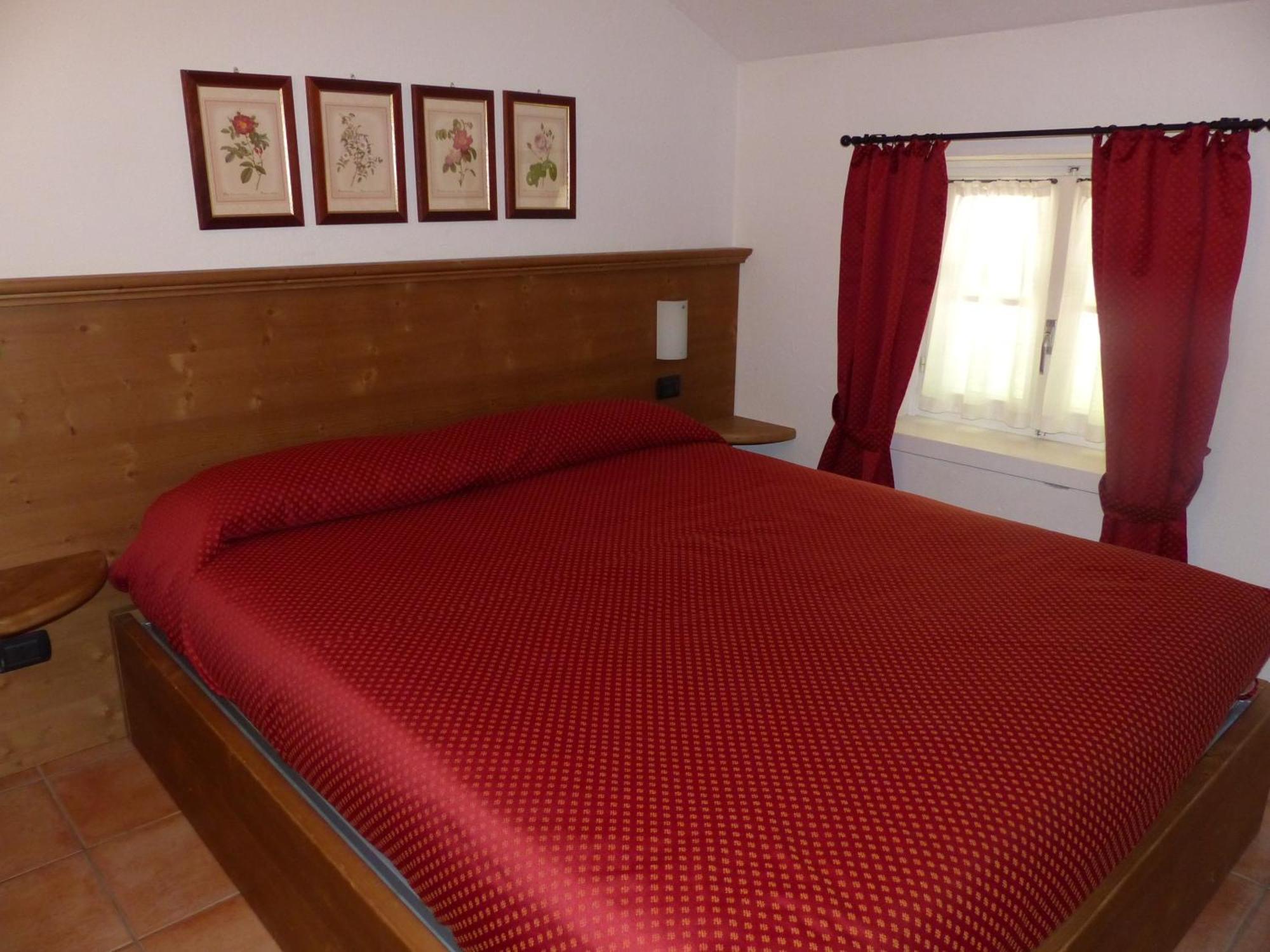 מאדסימו Residence Deborah מראה חיצוני תמונה
